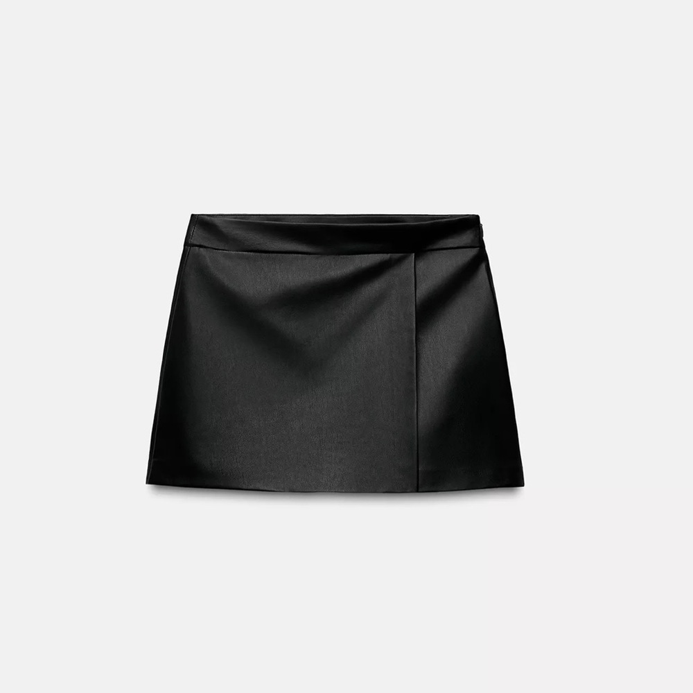 Elegant Black Women's Skirt